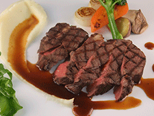 Photo: Grilled Beef Christmas Set