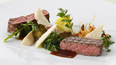 Restaurant SAKURA Dinner Menu for April