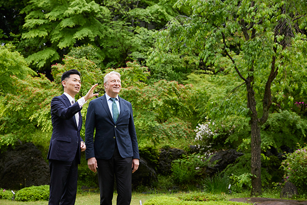 写真：ブリュンガー氏